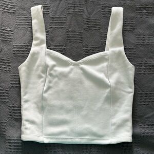 Lululemon crop tank